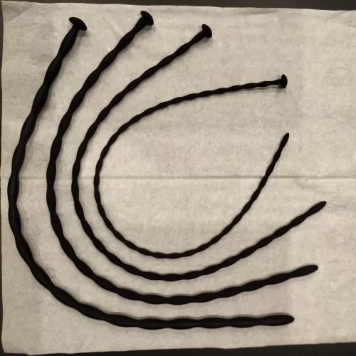 Today I'm testing my first penis plug. I'm so excited! by Dzin07