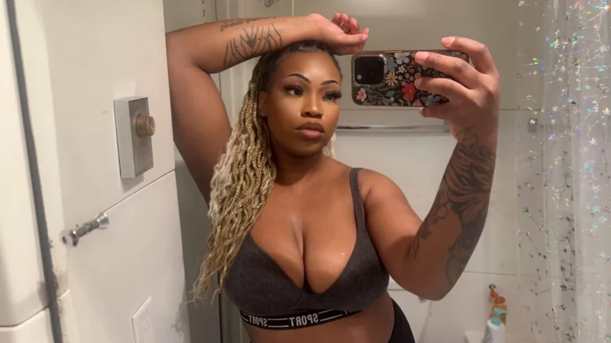 After workout selfie by Misashinsss