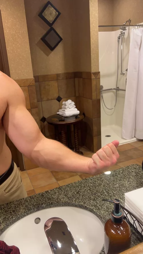 Another late night gym session by Throwaway999989890