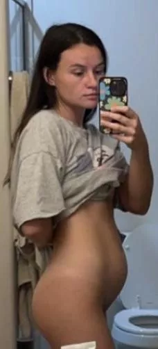 Before and during 😋 posted by ButtonWorldly6940