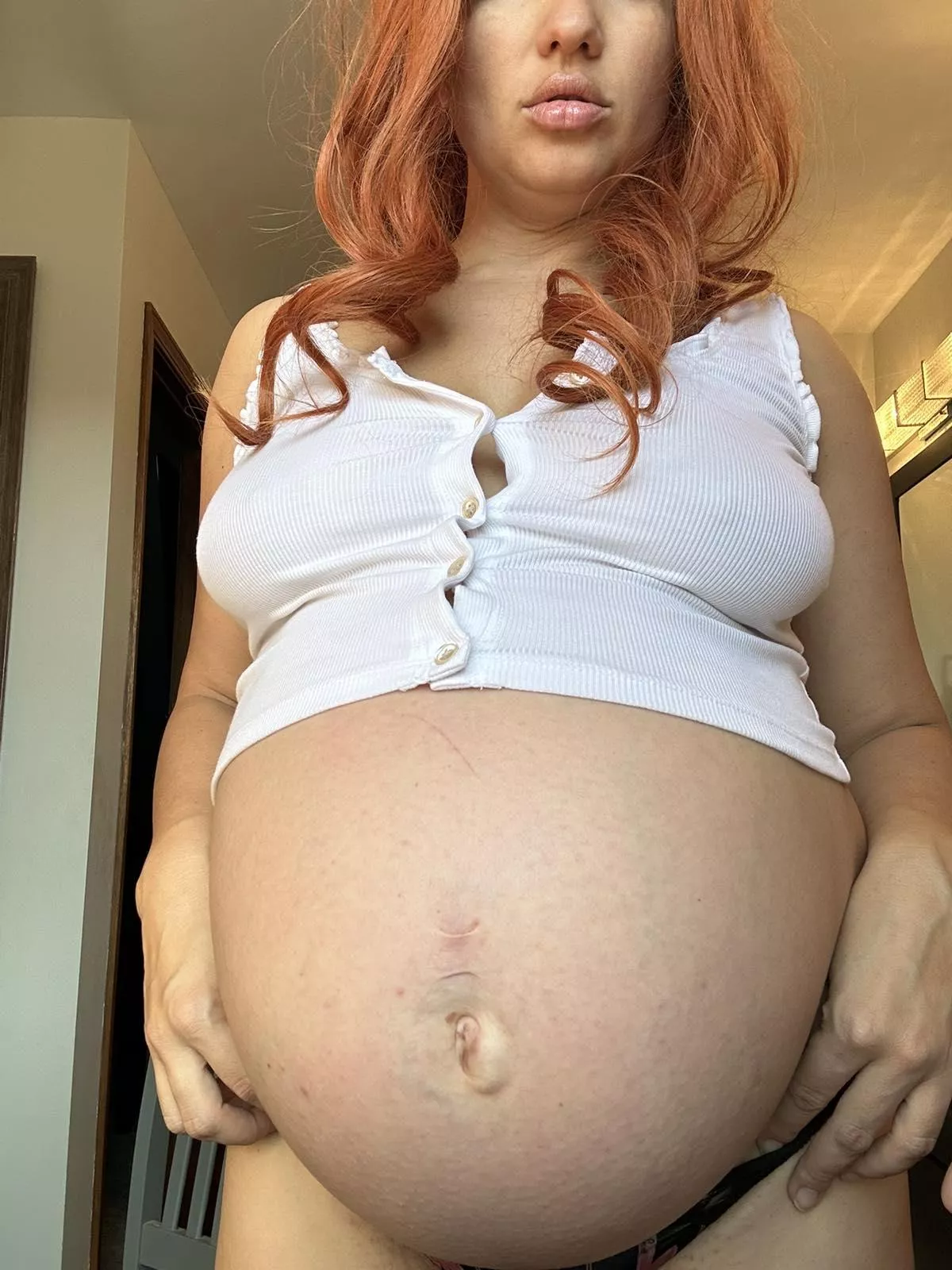 Can You Believe I'm Only 30 Weeks! posted by PreggoMilf2023