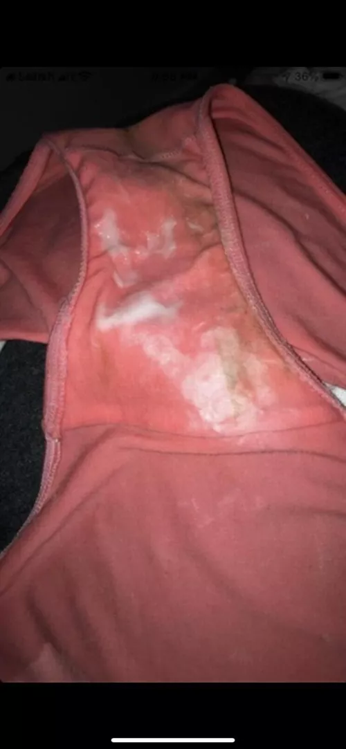 Creamy & super stinky by findombaby6969