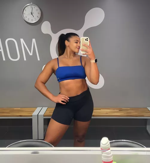 Ellie Downie - British gymnast by monstertrukk