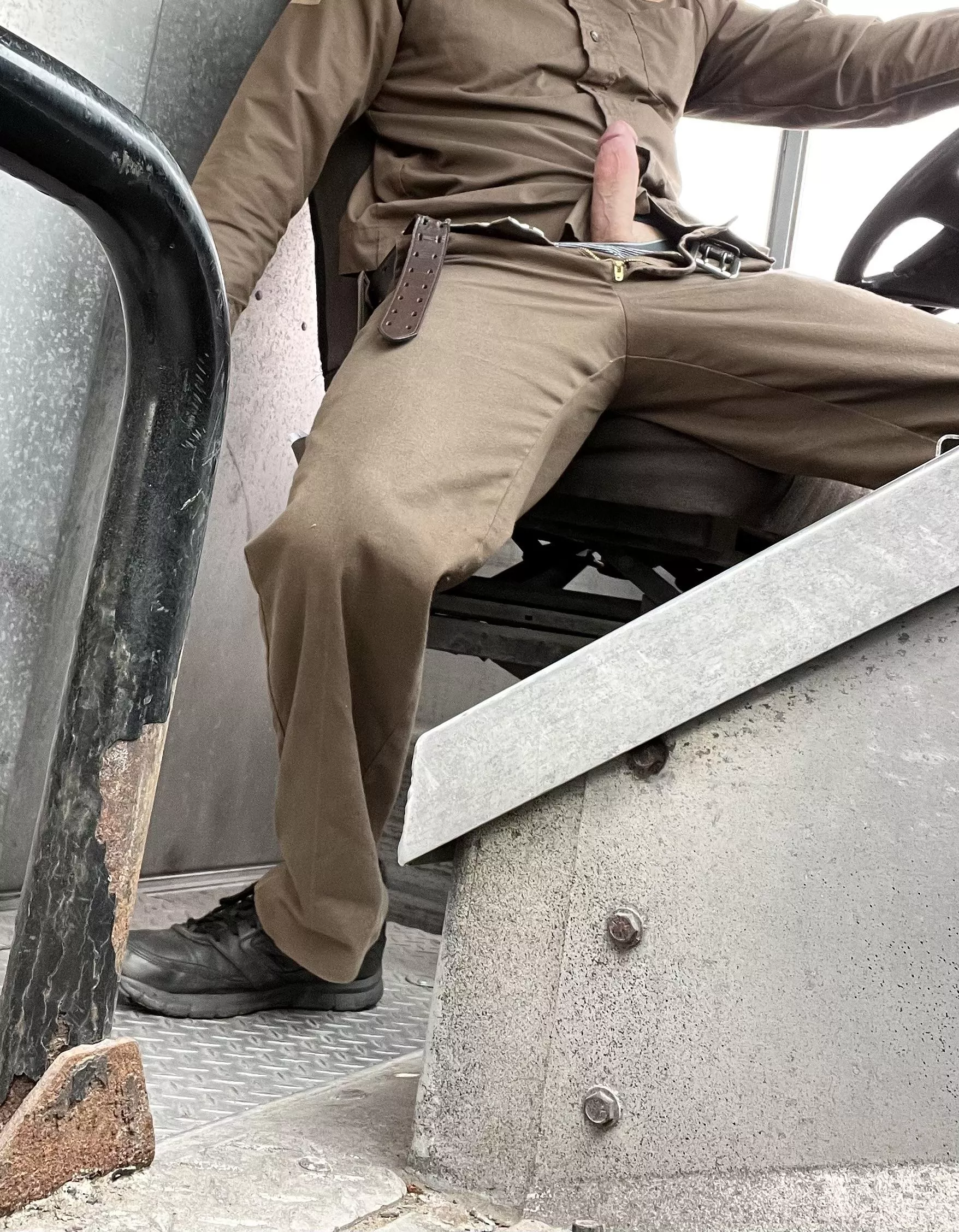 Giving out rides today posted by pbjyum37