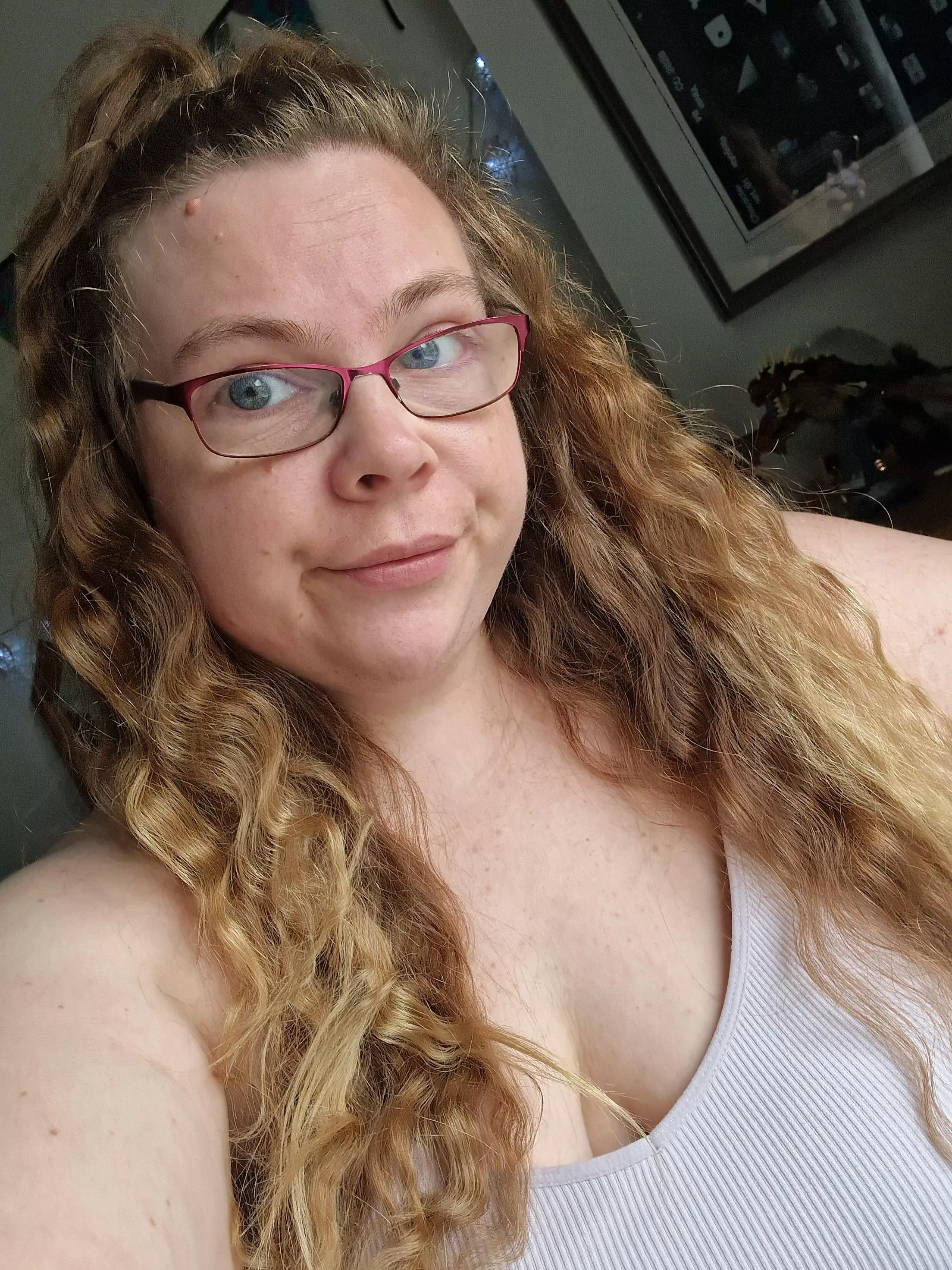 Hair be lookin cute 😍 posted by Natyyclaire