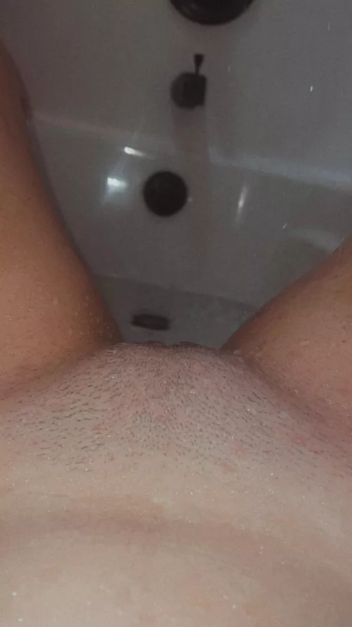 I wish my mound was bigger😞 by Fanslythelovelylily