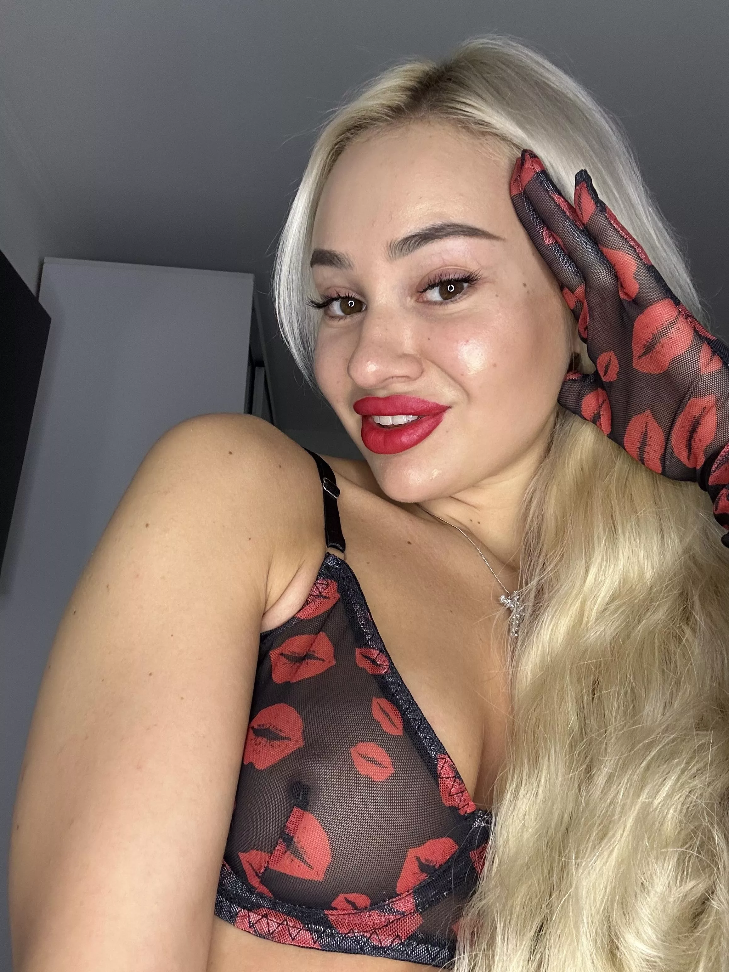 It looks so sexy posted by ShabbyBooty