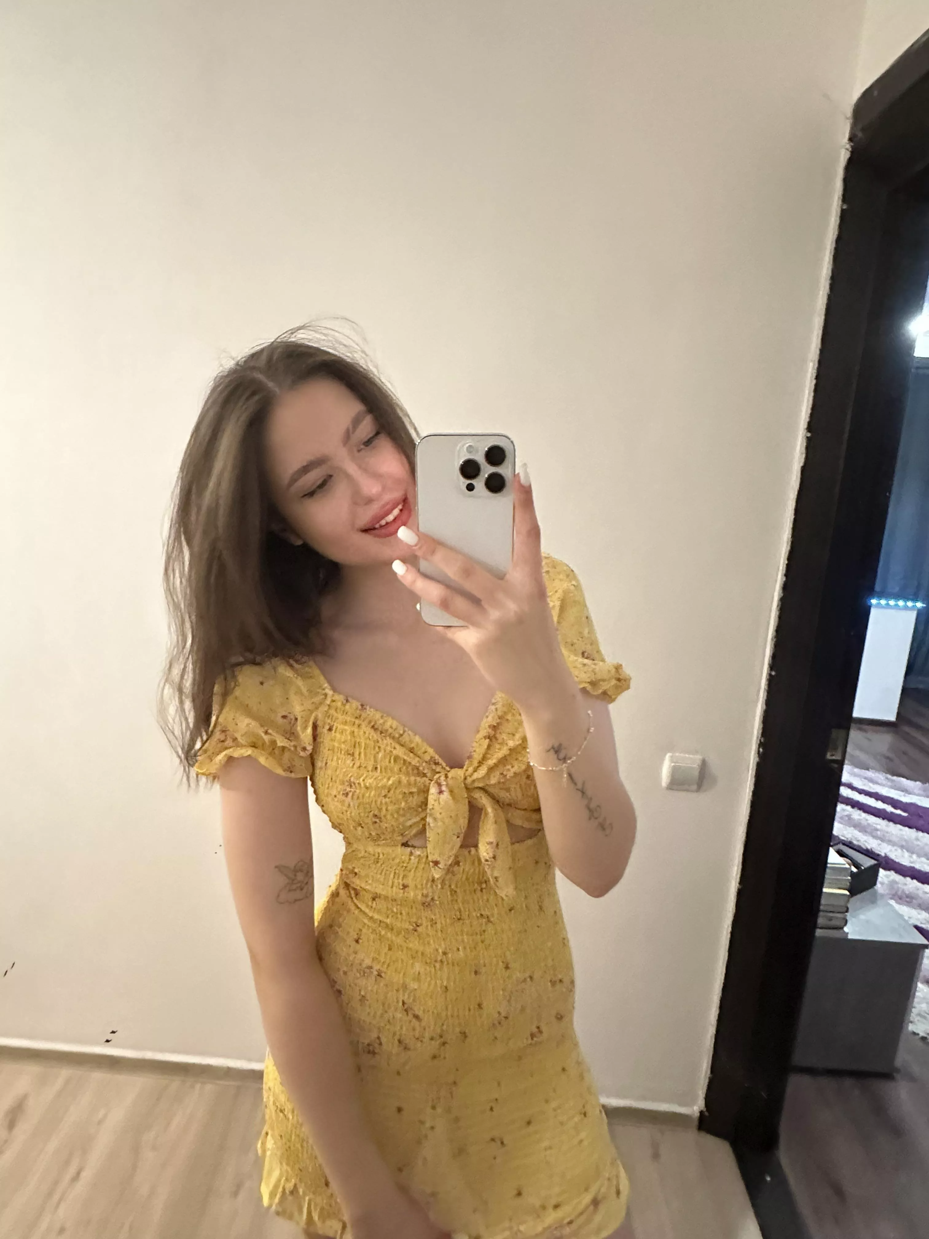 Just selfie posted by Yummy_Strawberry_535