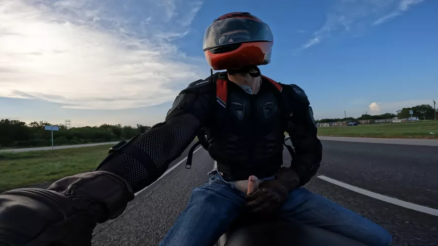 Multi-tasking on the motorcycle by Diomoshia