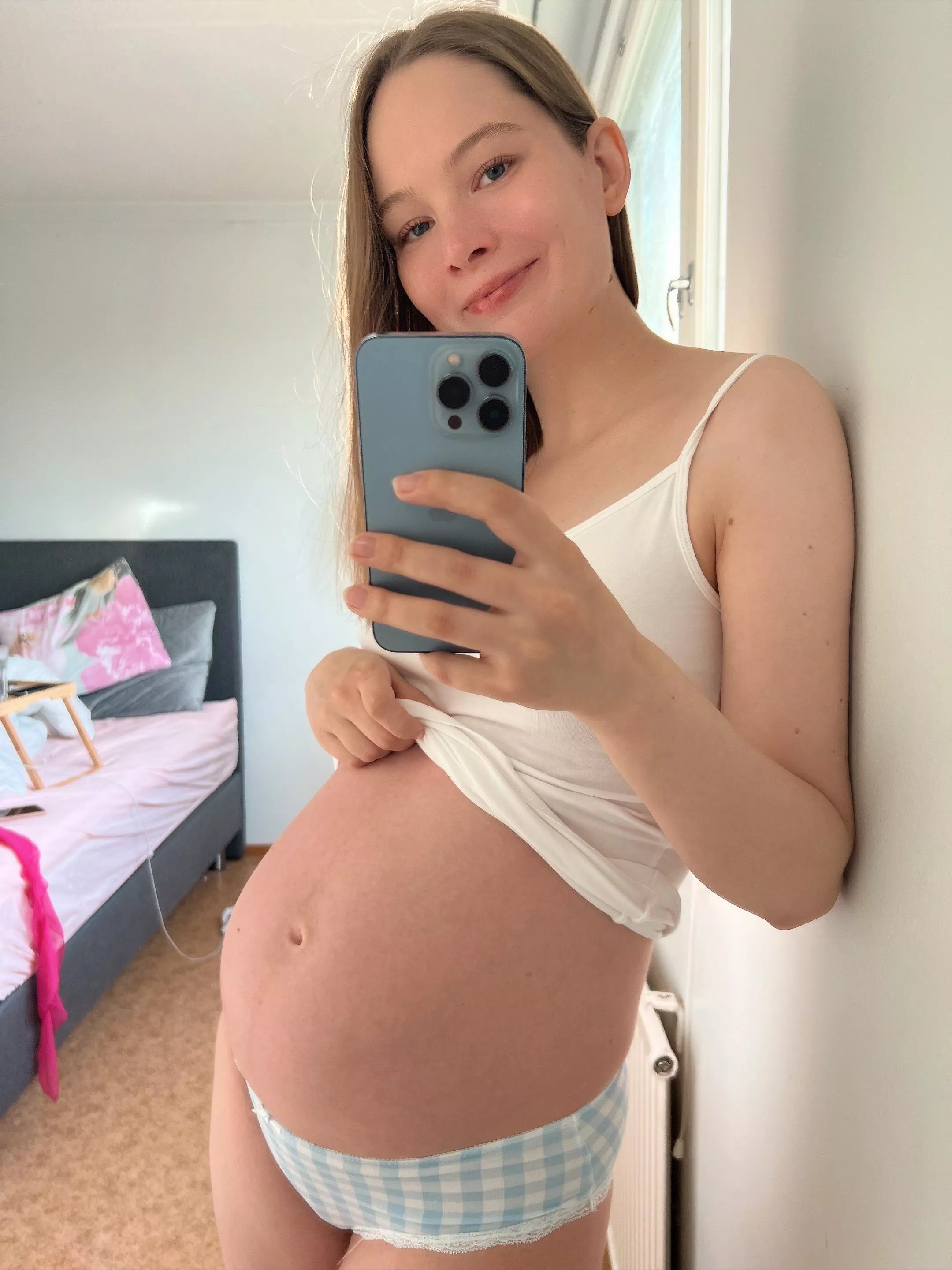My preggo bump is getting big so fast now! posted by FutureMilfSophia
