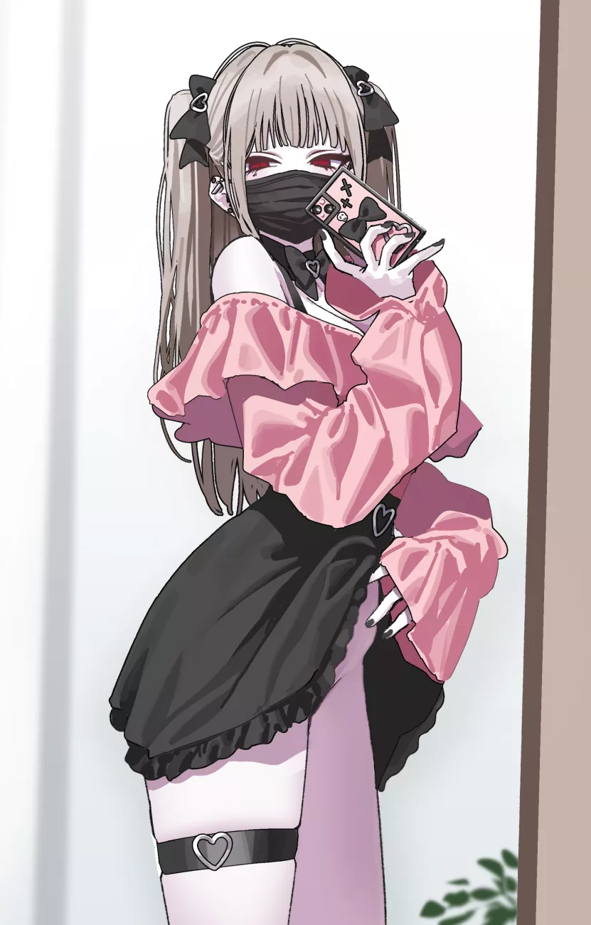 No panties (@nosongang) posted by MxSummer