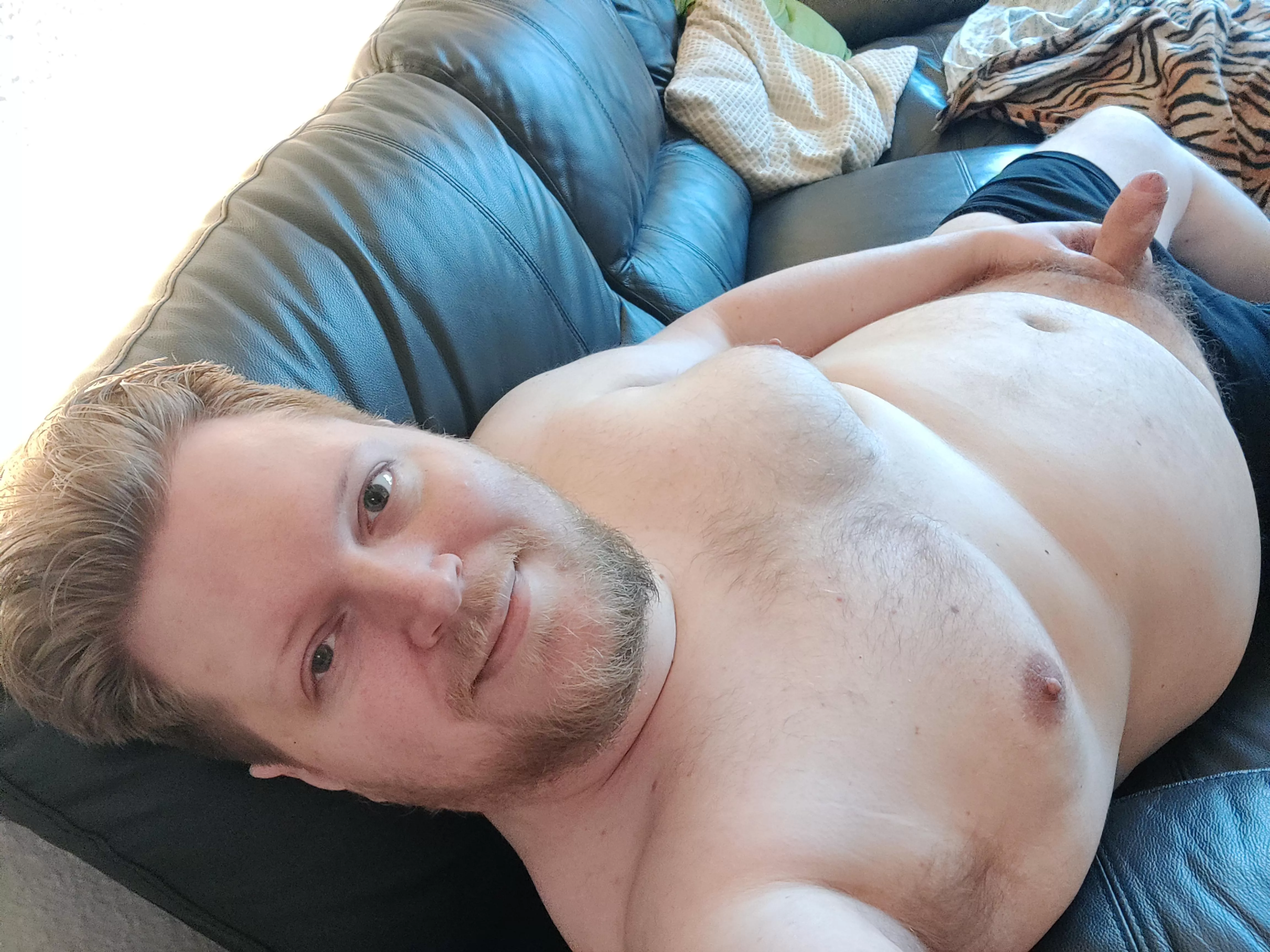 Oh hey there! Want to join me? posted by AlexLTheCub