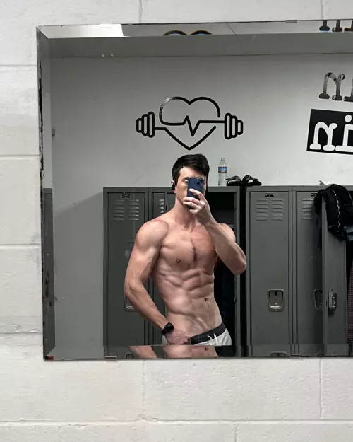 V with a pump. by Shred_and_Bread