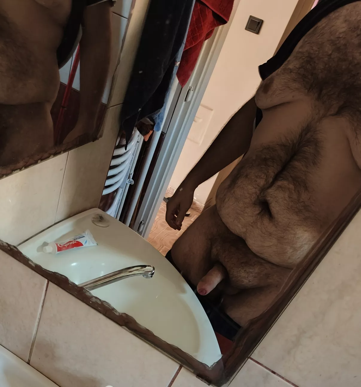 Virgin guy at 30, can I get some female feedback? posted by nowimatinyguy