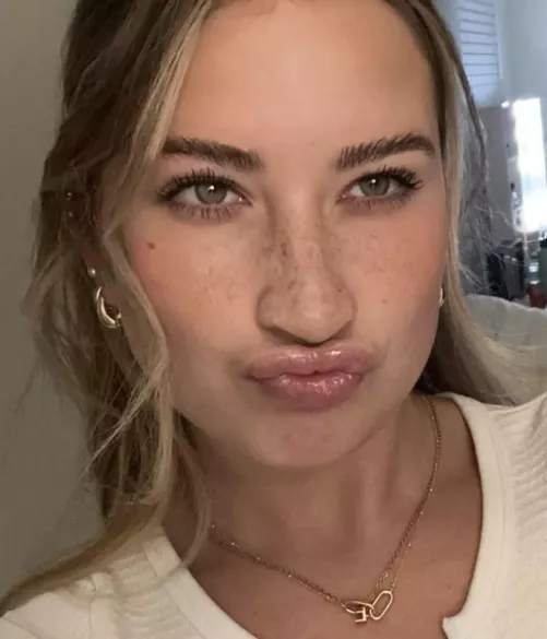 Wet and warmmm by Theballtribber