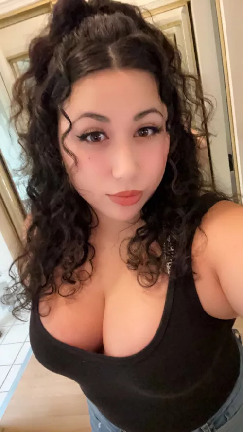 What should a Mexicana do to impress you? by itchygrouping