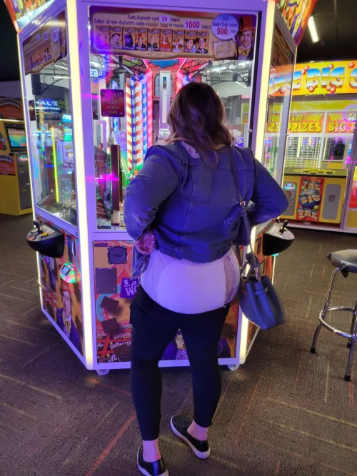 When You Run Into Problems At The Arcade 🙈 by Allie-n-Daddy