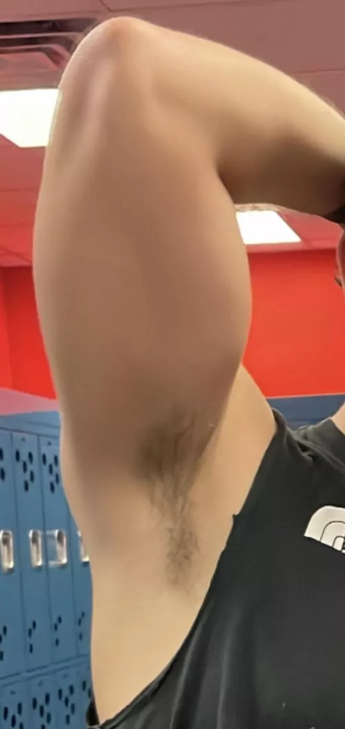 Would you sniff my pits in the locker room? by SmellyMuscleJock