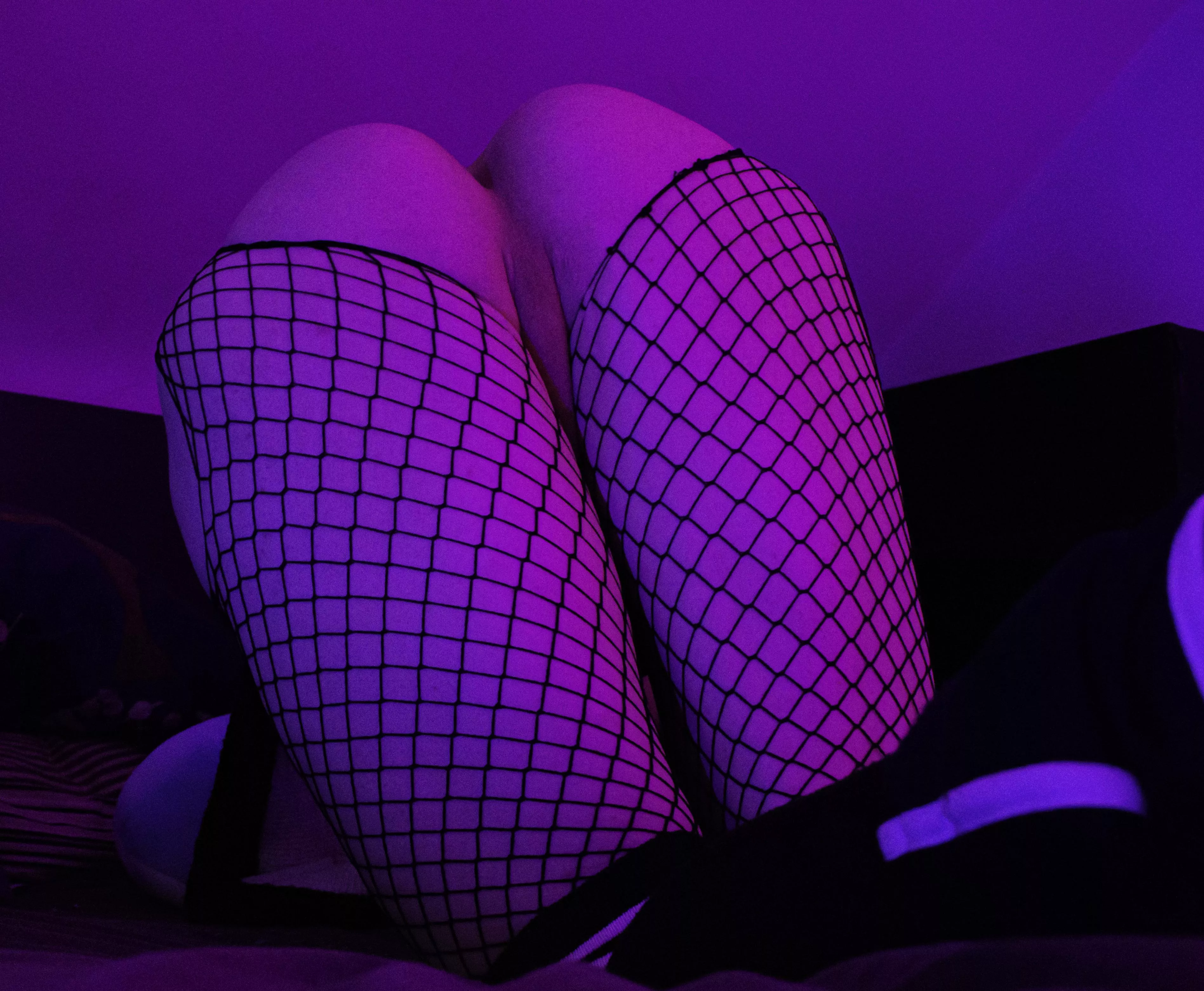 You gonna cum on or in me ? :3 🍆💦🍑 posted by RileyizSmiley