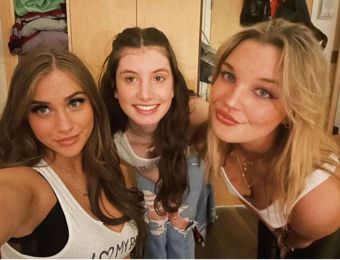 [3] Lefts T shirt posted by ViewNo8293