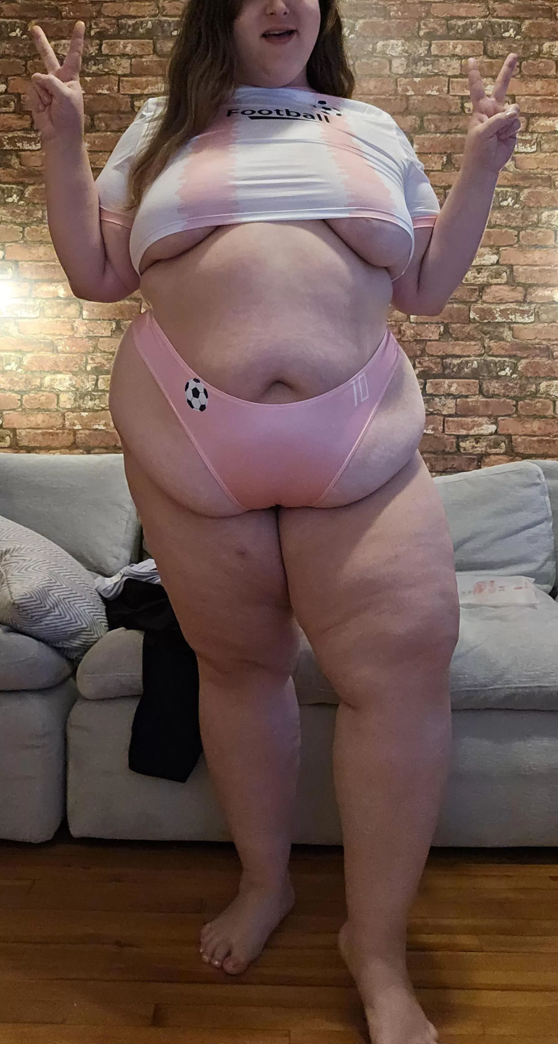 Be honest, would you fuck a FatBabe like me? posted by EvaRose_Kiss