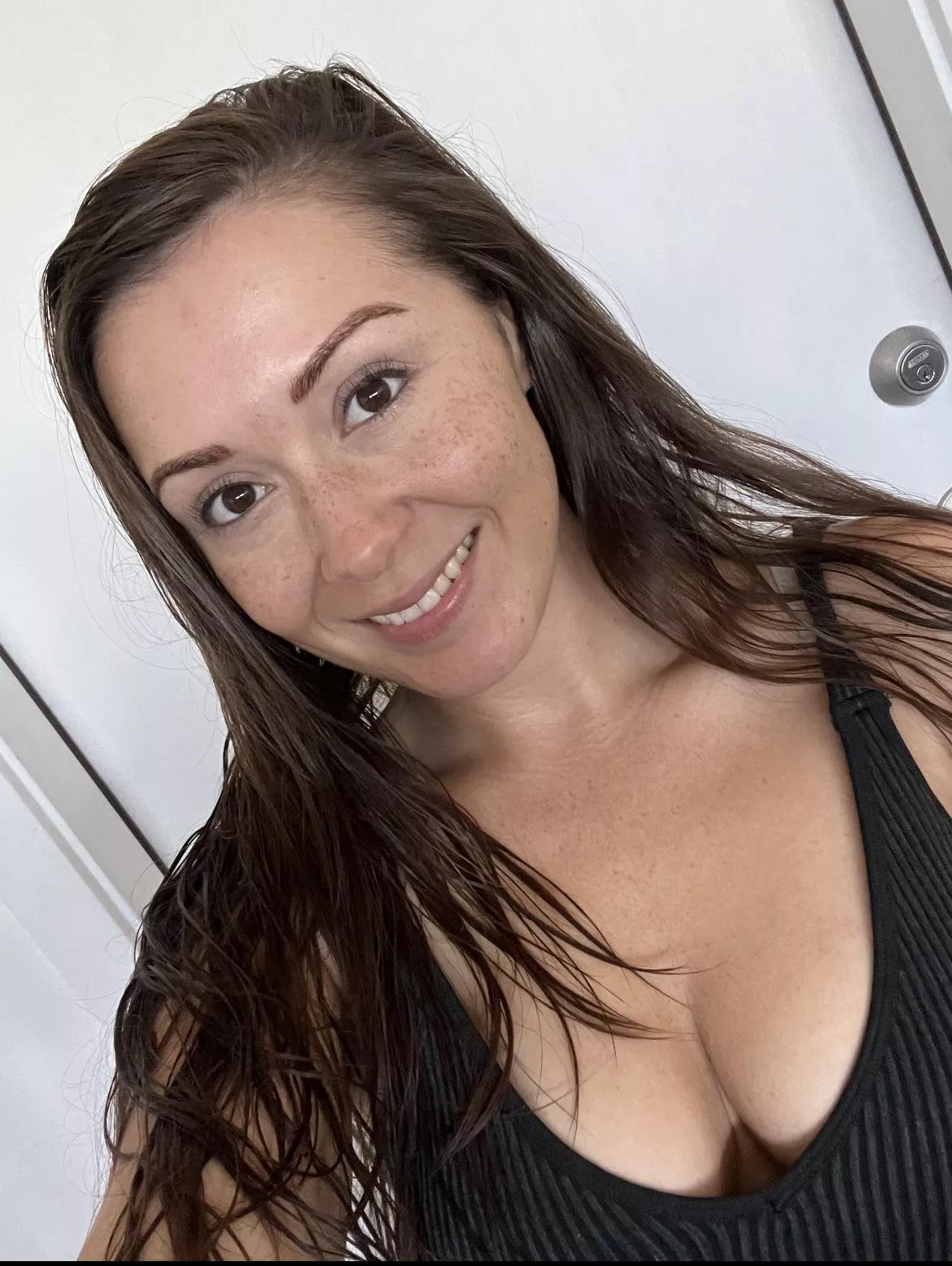 Brazilian X Czech posted by Persuasive_Pussy