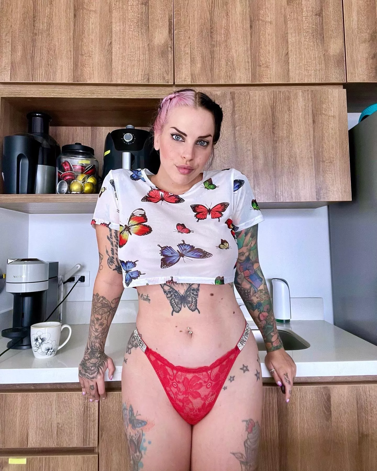 Ever fucked in the kitchen? posted by ottaviia