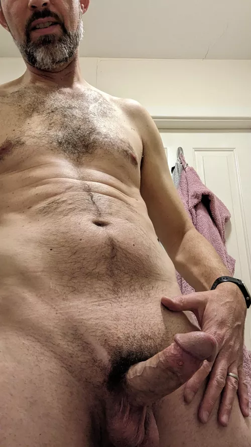 Excuse the cheesy line but I couldn't come up with anything better than, Say Hello to my Little Friend [49] by Party_Chorizo