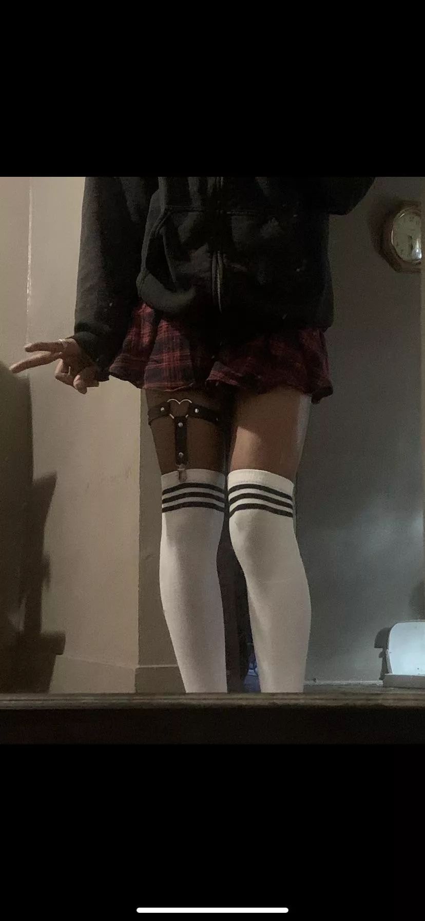 hiii, don’t be shy pls >.< posted by Emergency_Base8920