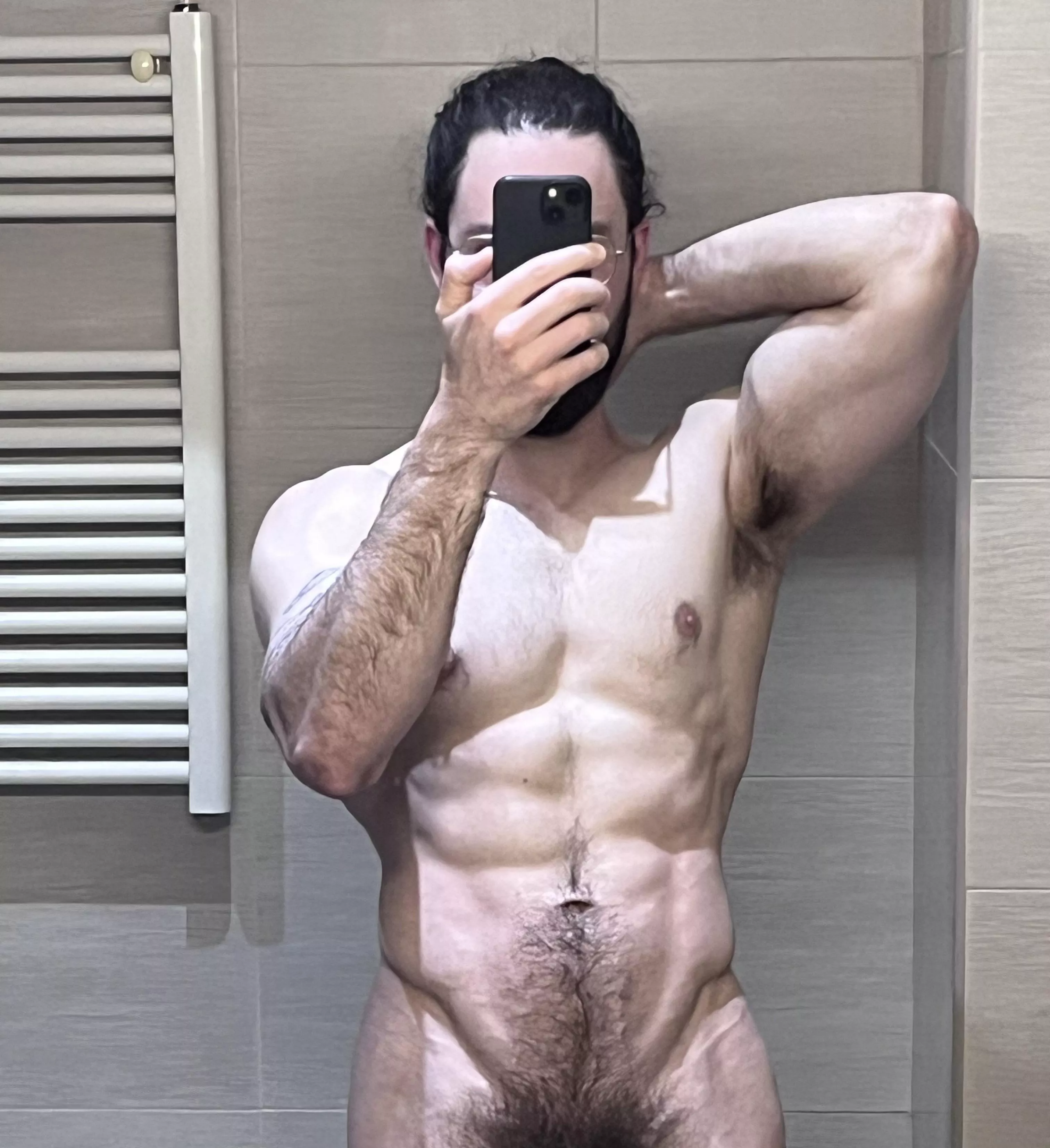 Hotels have great lighting posted by blowjobsnbacon