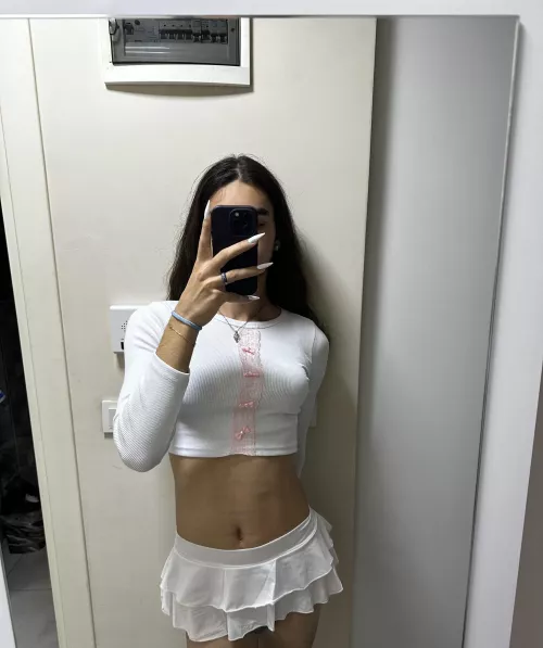 i got a new skirtt🥰 by Next_Menu6685