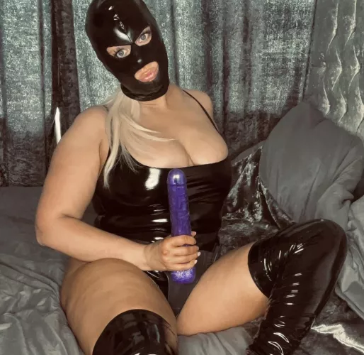 I have a feeling you’ll do exactly what I tell you by SparklySavage