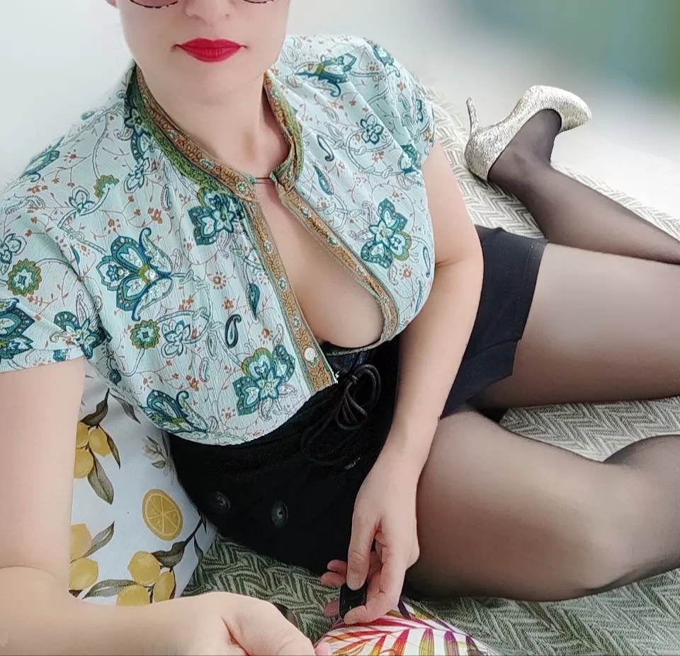 I need to rest my tired feet posted by BlushedObsession