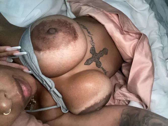 It's not easy keep up with my high sex drive by sweetBabe_xxx