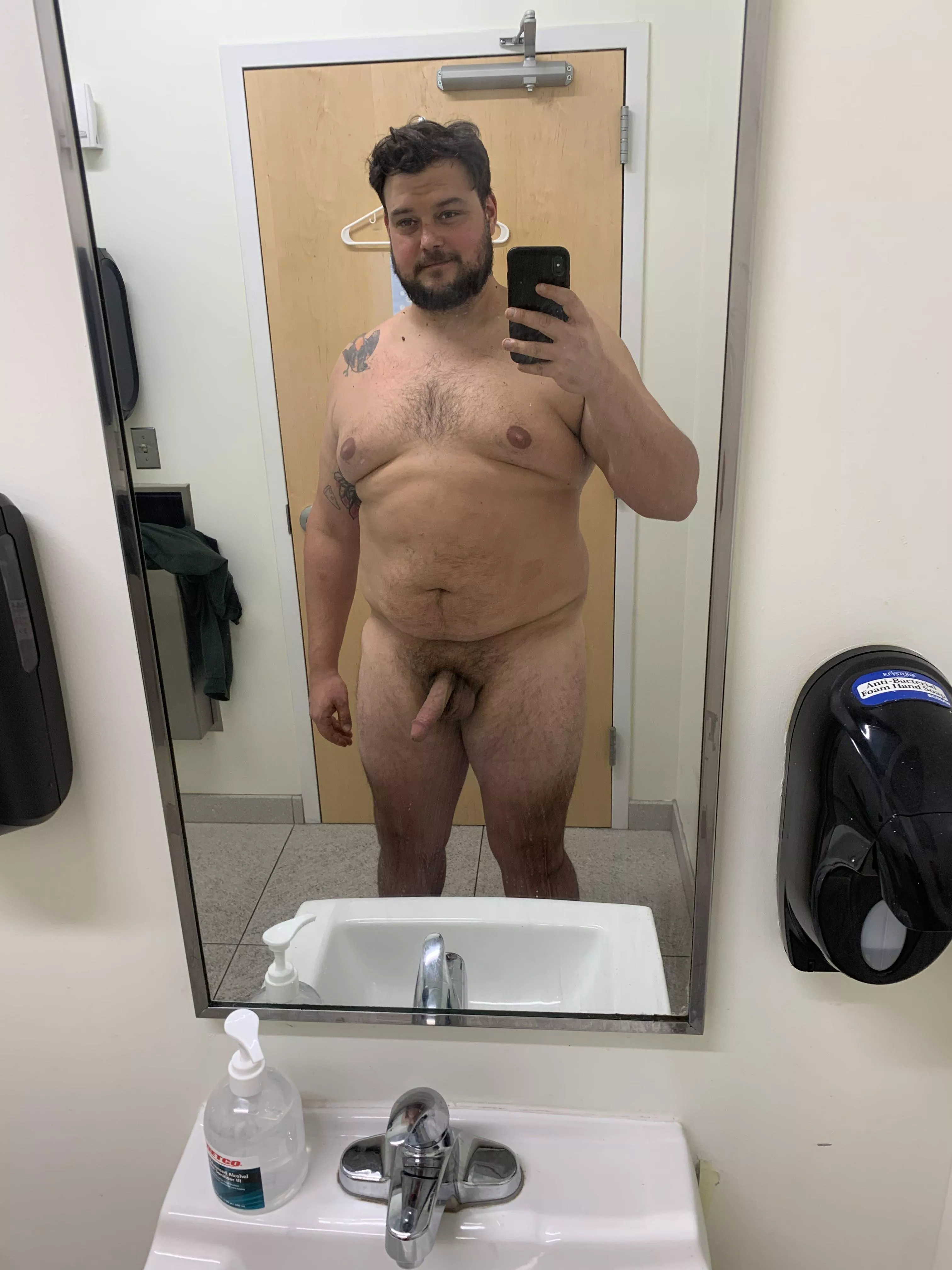 Let’s take a long lunch posted by lotiroafuera