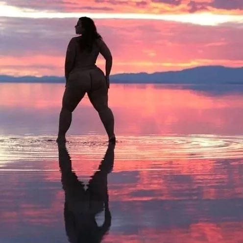 London Andrews posted by evenflow_2991