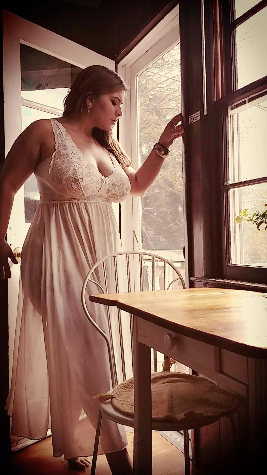 London Andrews posted by evenflow_2991