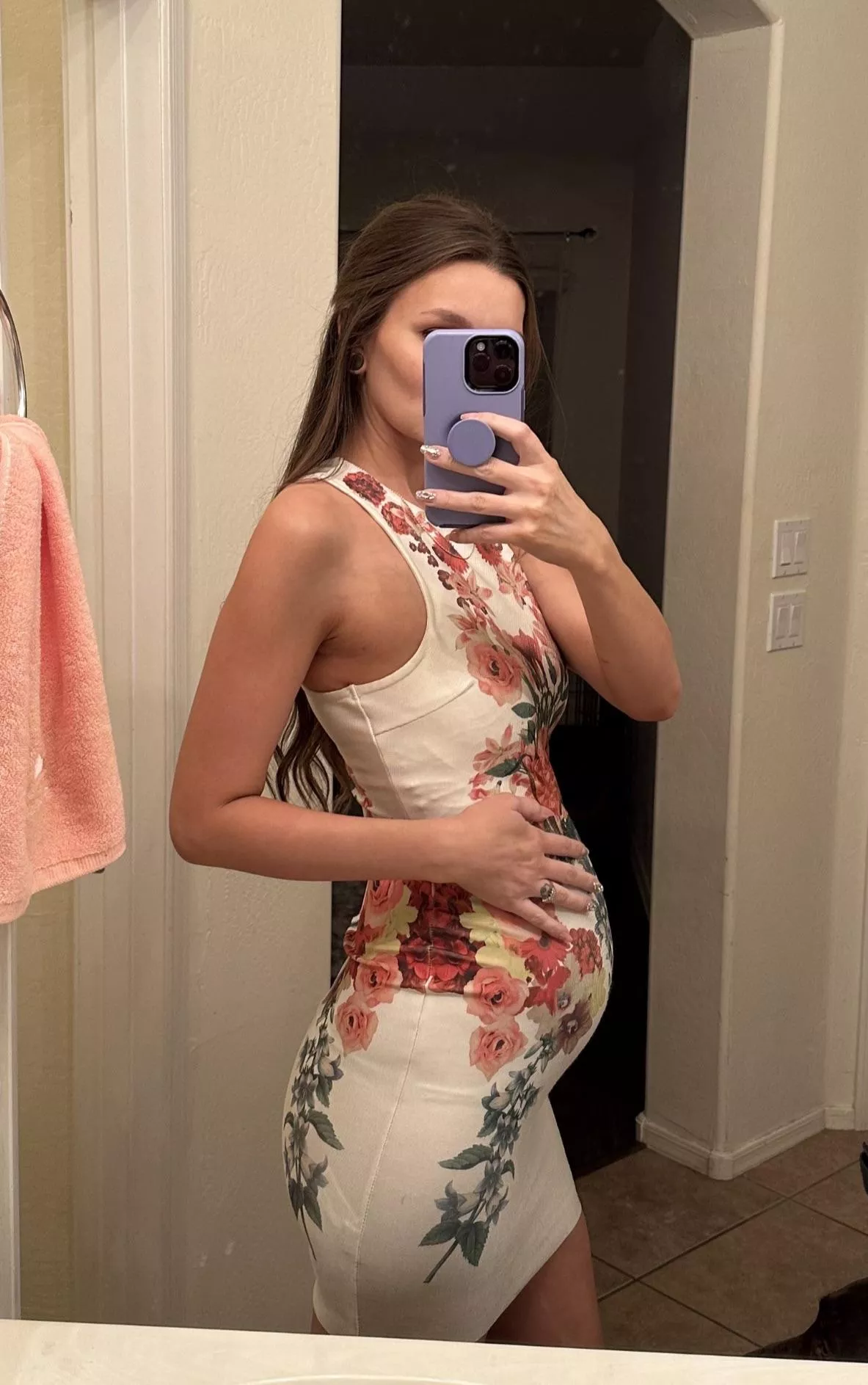 Love this tight dress on my pregnant belly! posted by MilkMaidMommy000