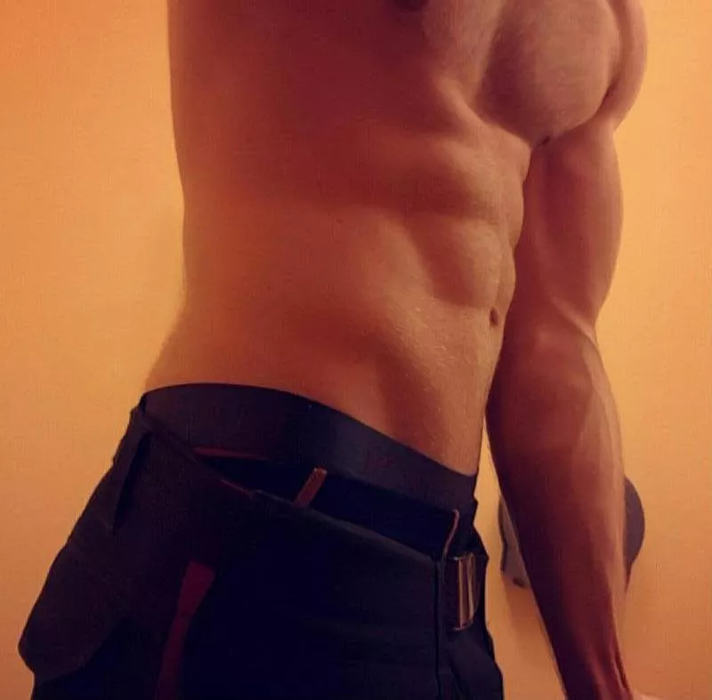 love to do this pose. (Oc) posted by gal111