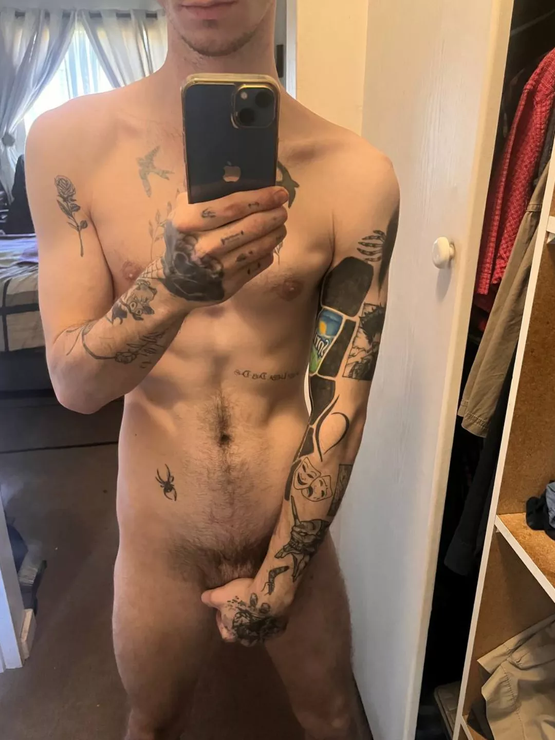 Mirror selfie posted by Acrobatic-Bake2084