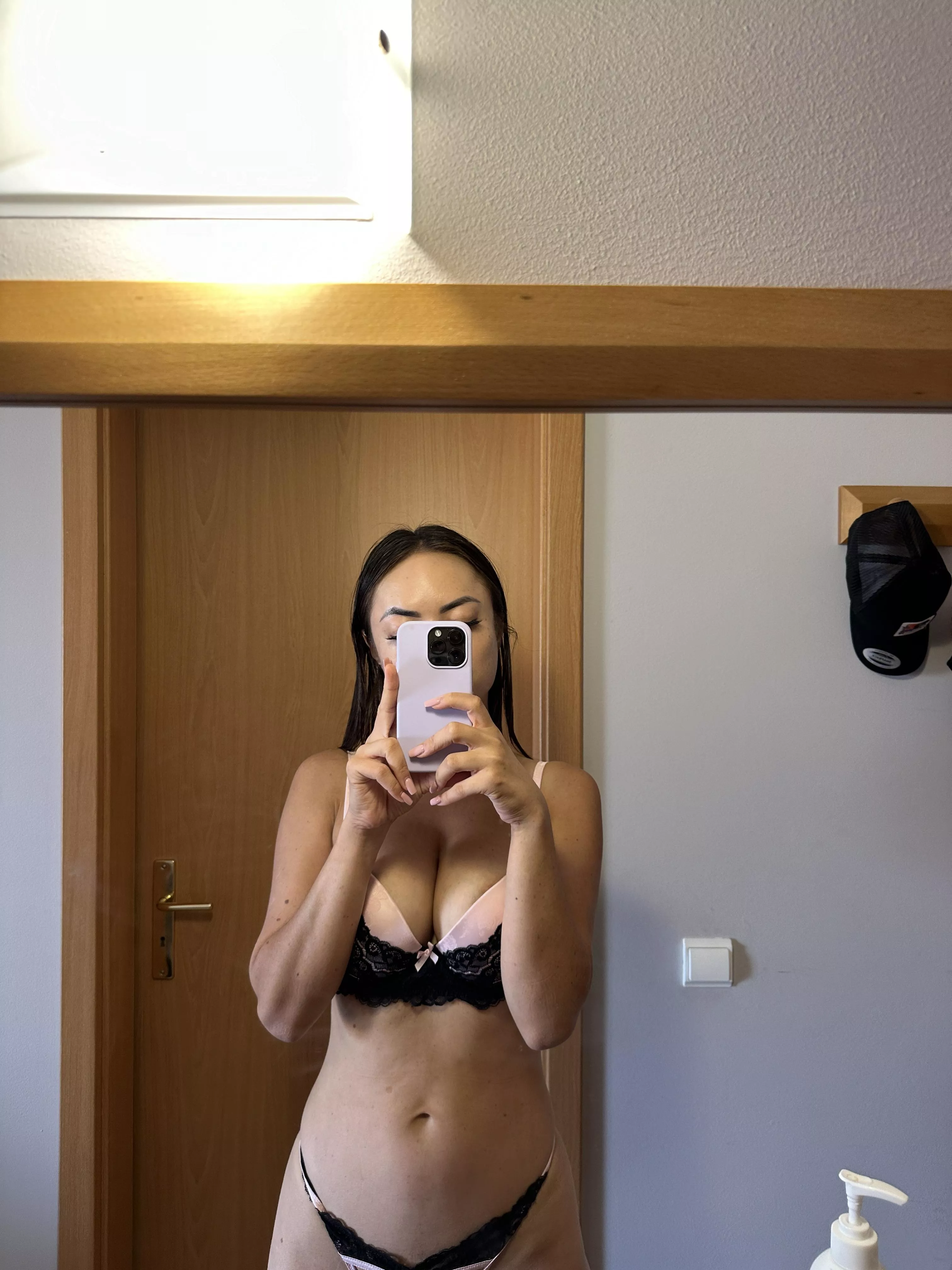 Mommy is in her prime posted by Sofia_Coste