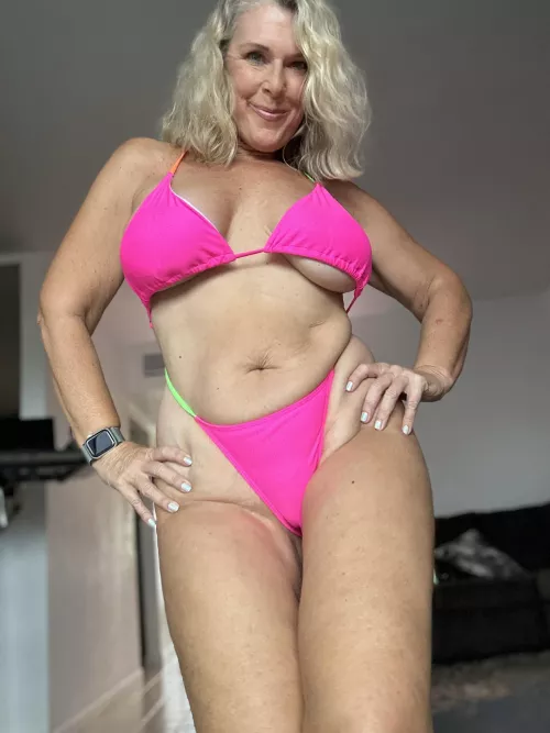 One night stand or Wife me? by Lilcutie_XD