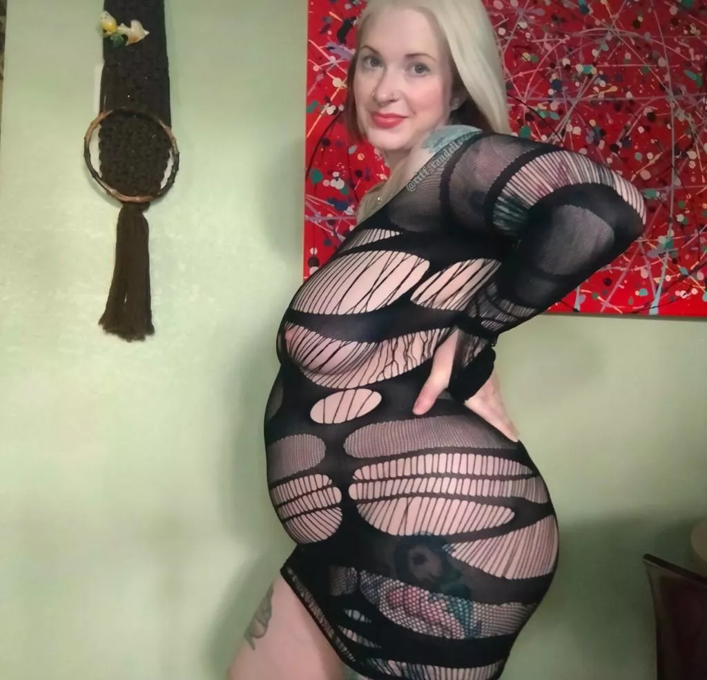 The best part about being pregnant, is getting pregnant 🥵 posted by the_riff_randell