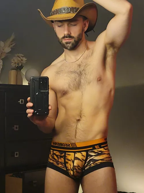 Tiger is my favorite animal lol by XyonSkye