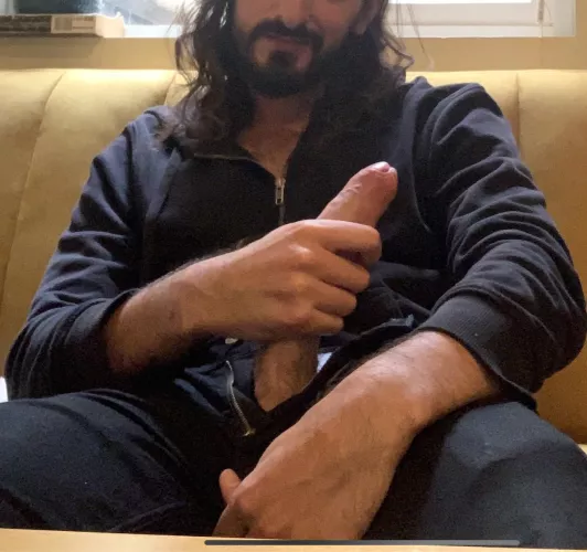 Welcome home.. by hungest1