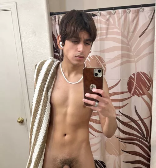 Would you take a shower with me? 🚿 by M4pl7