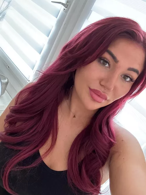 20F IUTR by PossibleProminence