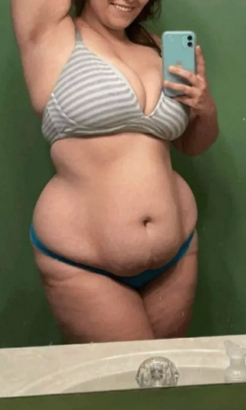 Are you gonna fatten me up before you fuck me? 😜 by abigailgray256