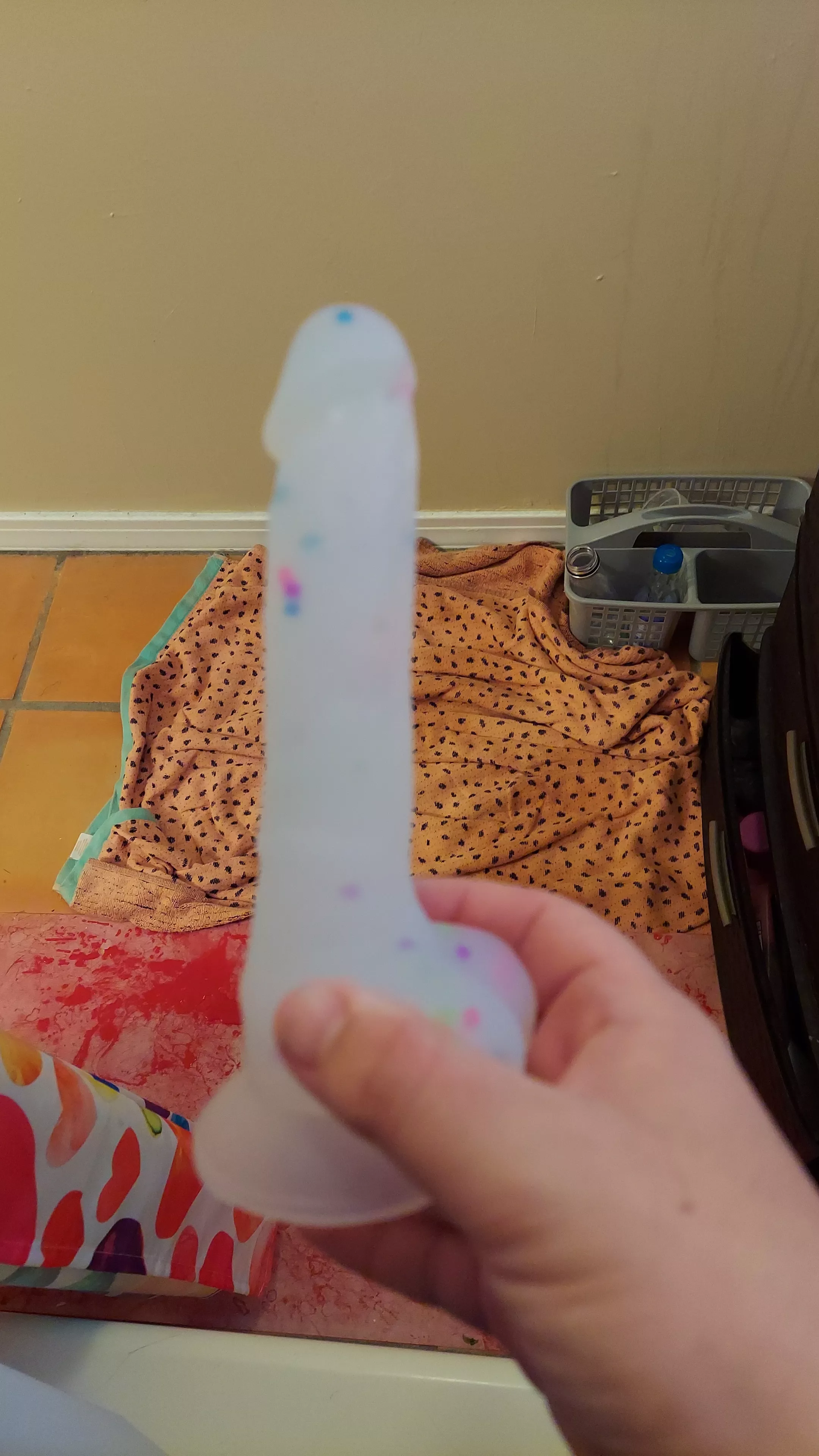 Bought my first toy I've kept the other day and have been loving using it every night in the shower! posted by HereForThePosts2020