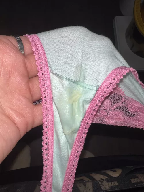 do you love a creamy pair😉😈 by Expensive-Tree-9077